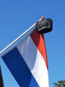 Nederlandse vlag met fototas